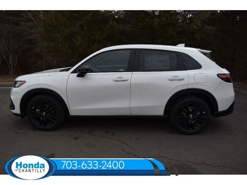 New 2026 Honda HR-V Sport image 4