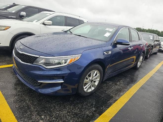 Used 2018 Kia Optima LX FWD image 4