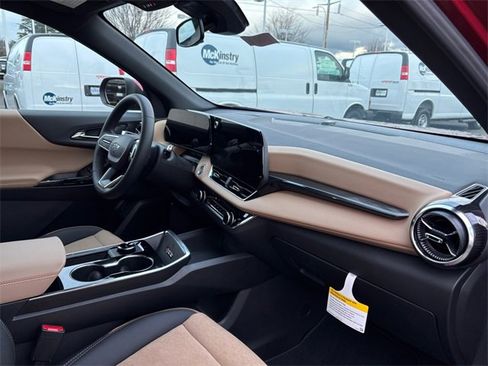 New 2026 Chevrolet Equinox ACTIV image 40