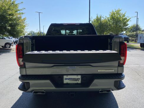Used 2024 GMC Sierra 1500 Elevation w/ Preferred Package AWD/4WD image 11