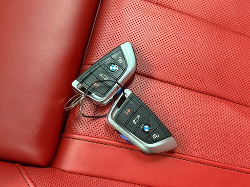 Used 2019 BMW X6 M w/ Executive Package image 41