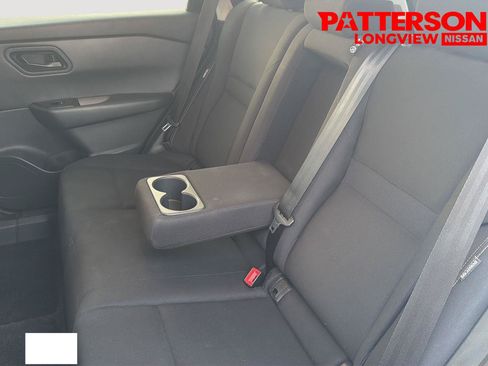 Used 2024 Nissan Rogue S FWD image 17