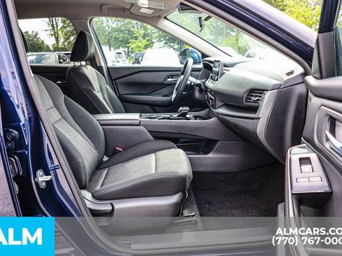 Used 2024 Nissan Rogue SV AWD/4WD image 21