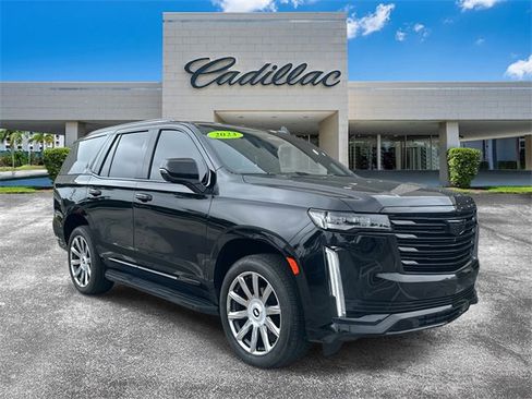 Certified 2023 Cadillac Escalade Premium Luxury Platinum w/ Heavy-Duty Trailer Package image 4