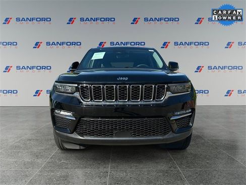 Used 2023 Jeep Grand Cherokee Limited image 8