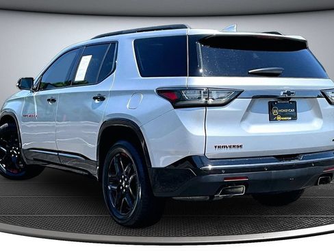 Used 2019 Chevrolet Traverse Premier w/ Redline Edition AWD/4WD image 4