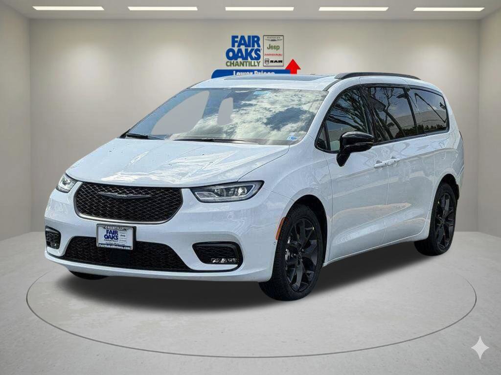 New 2026 Chrysler Pacifica Select FWD image 2