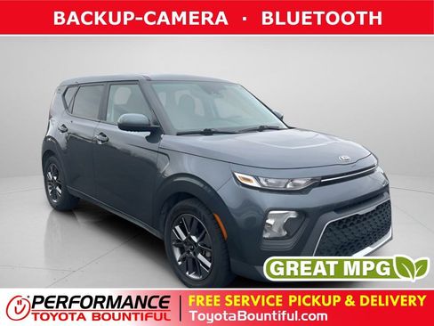 Used 2021 Kia Soul S image 1