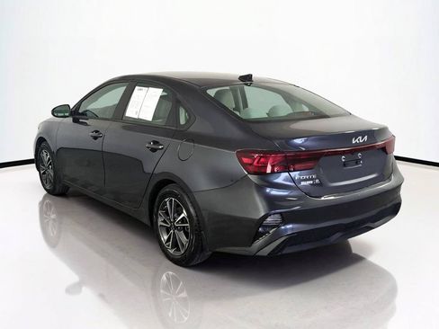Used 2023 Kia Forte LXS w/ LXS Technology Package FWD image 7