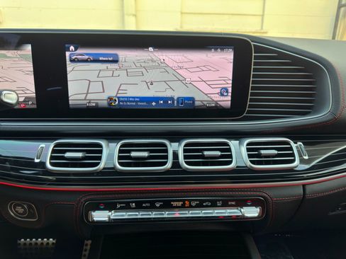 Used 2024 Mercedes-Benz GLE 53 AMG 4MATIC Coupe image 28