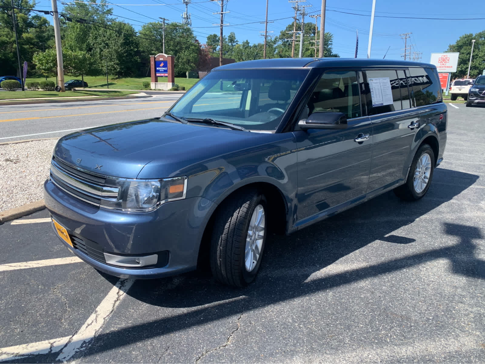 Used 2019 Ford Flex SEL w/ Equipment Group 202A AWD/4WD image 3