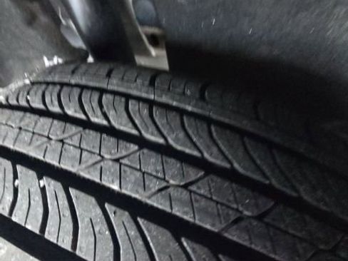 Used 2021 Ford Escape S image 10