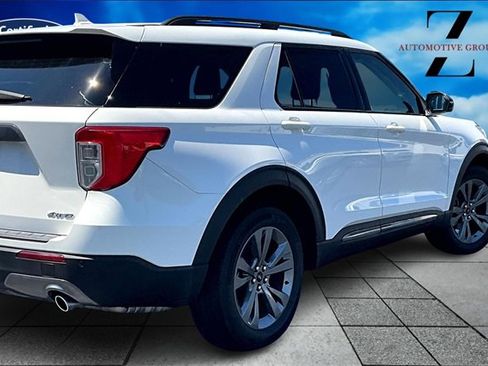 Certified 2022 Ford Explorer XLT w/ Equipment Group 202A image 2