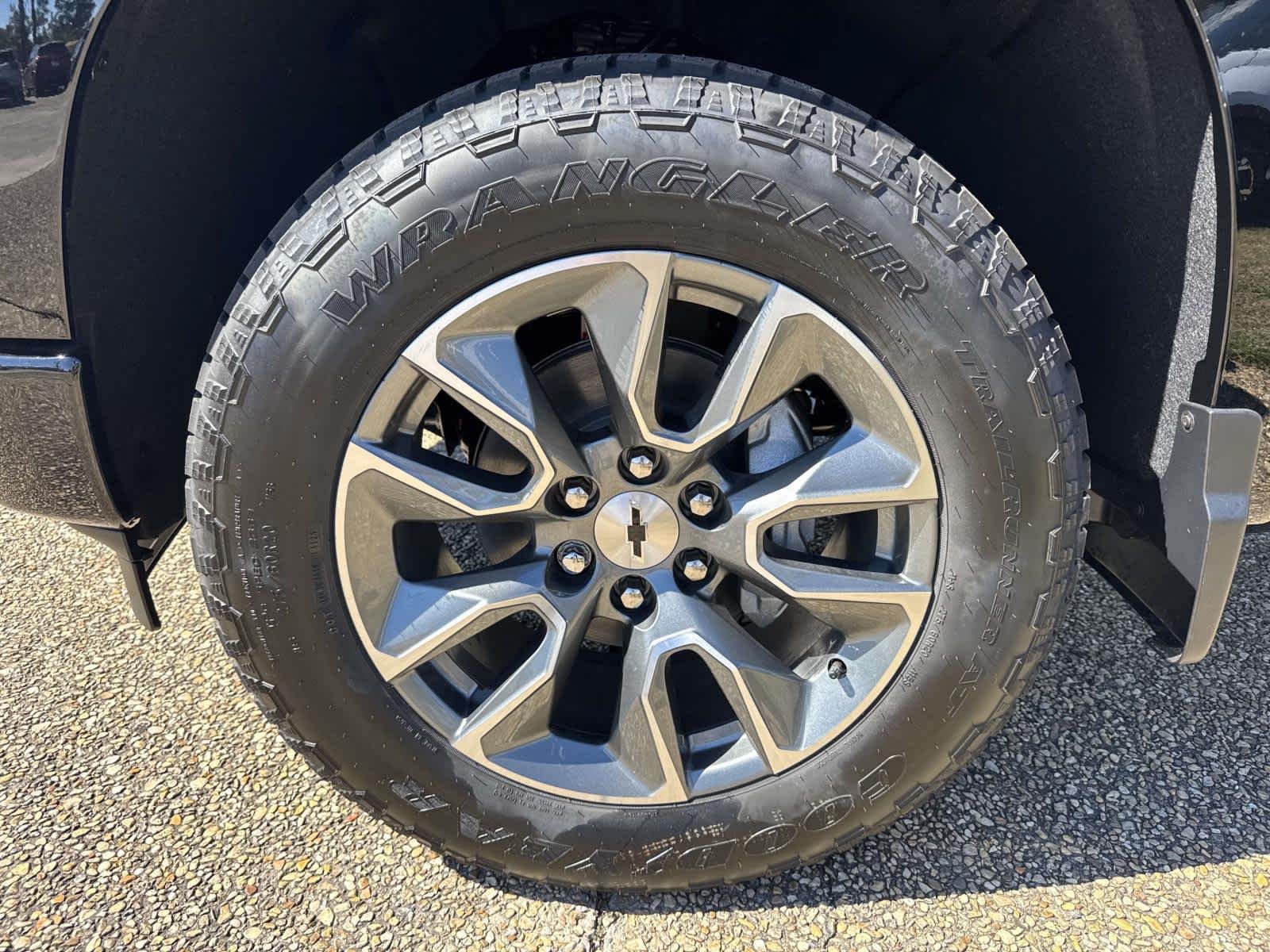 New 2026 Chevrolet Silverado 1500 RST AWD/4WD image 3