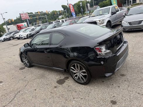 Used 2014 Scion tC FWD image 3