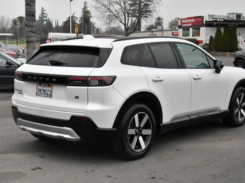 Used 2024 Honda Prologue Touring image 8