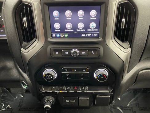 Used 2023 Chevrolet Silverado 1500 Custom image 3