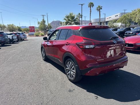 Used 2021 Nissan Kicks SV FWD image 12