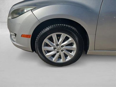 Used 2011 MAZDA MAZDA6 i Touring image 23