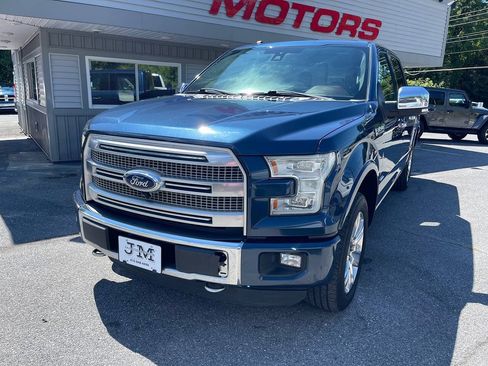 Used 2016 Ford F150 Platinum w/ Equipment Group 701A Luxury AWD/4WD image 3