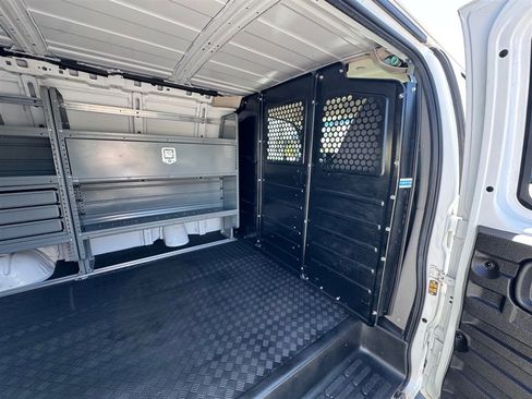 Used 2020 GMC Savana 2500 w/ Driver Convenience Package image 22