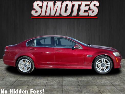 Used 2009 Pontiac G8 w/ Premium Package image 2
