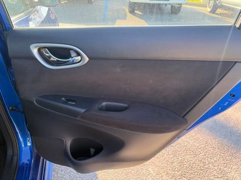 Used 2015 Nissan Sentra SR w/ Navigation Package FWD image 17