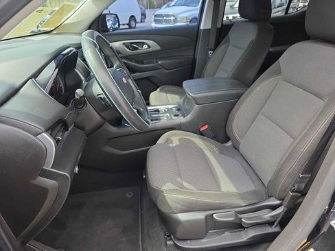 Used 2019 Chevrolet Traverse LS FWD image 11