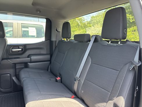 Used 2021 Chevrolet Silverado 1500 LT AWD/4WD image 17