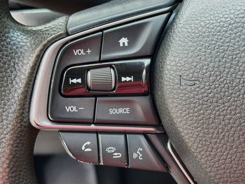 Used 2019 Honda Accord LX image 15