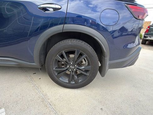 Used 2024 INFINITI QX60 Luxe w/ Performance Audio Package image 18