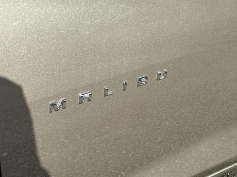 Used 2022 Chevrolet Malibu LS image 11