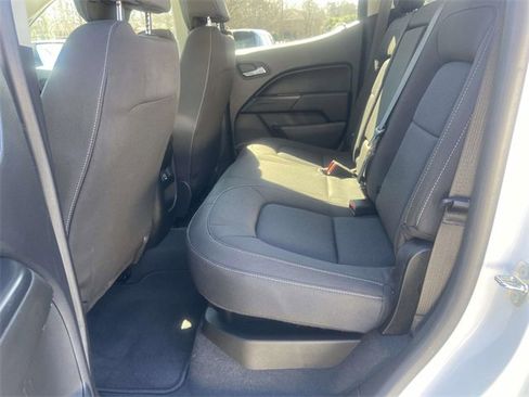Used 2022 Chevrolet Colorado LT image 8