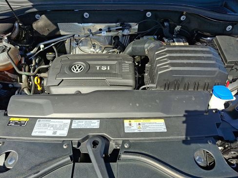 Used 2023 Volkswagen Atlas Cross Sport SE FWD image 27