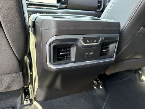 Certified 2022 GMC Sierra 1500 SLT w/ SLT Premium Plus Package AWD/4WD image 26