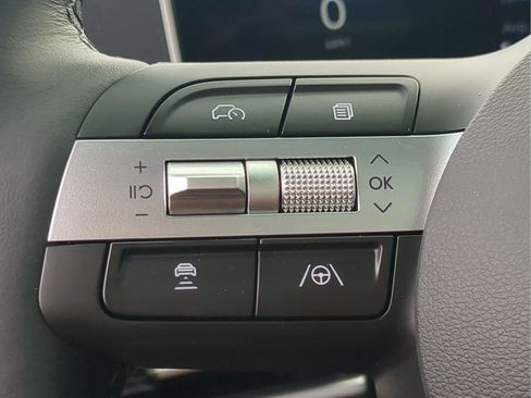 New 2026 Hyundai Tucson Limited FWD image 34