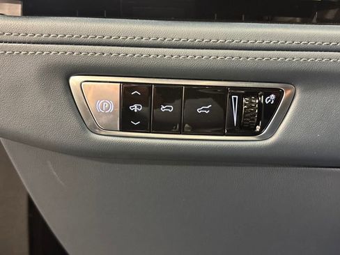 New 2025 Cadillac Escalade IQ Sport 2 image 32