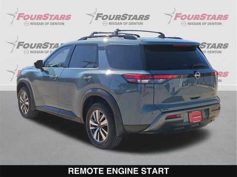 New 2026 Nissan Pathfinder SL image 7