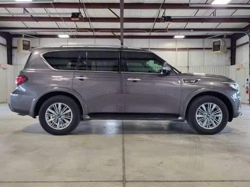 Used 2024 INFINITI QX80 Luxe AWD/4WD image 6
