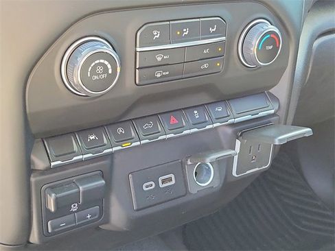 Certified 2024 Chevrolet Silverado 1500 Custom image 25