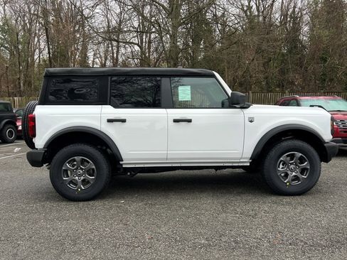New 2026 Ford Bronco Big Bend image 3