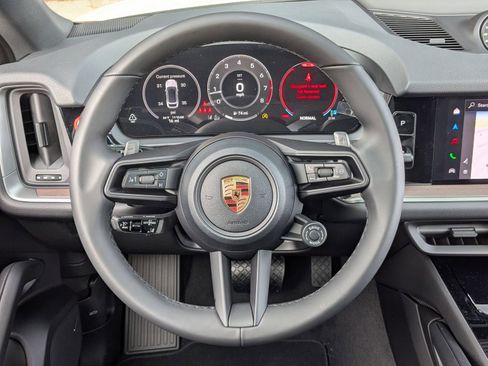 New 2026 Porsche Cayenne Coupe image 15