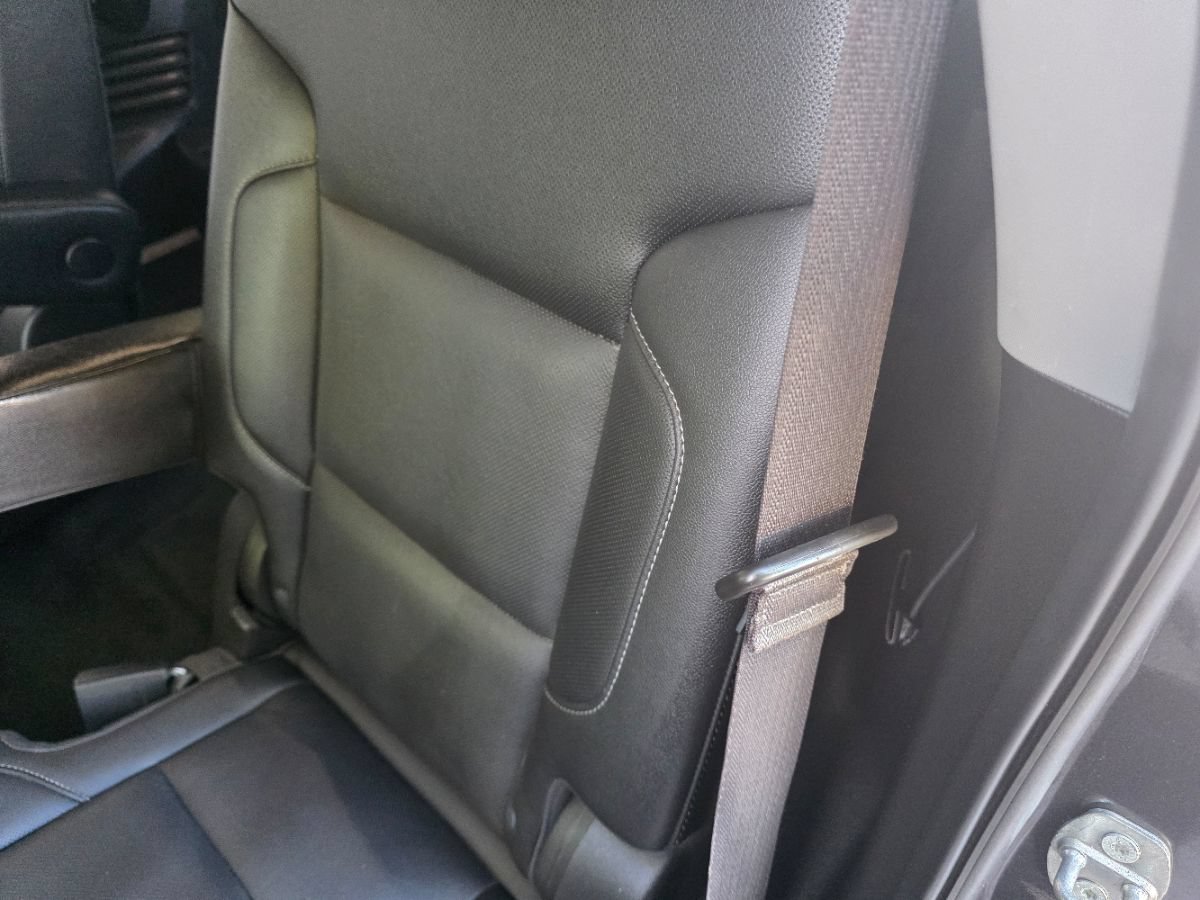 Used 2018 GMC Yukon SLT AWD/4WD image 40