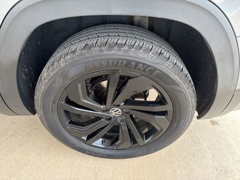 Used 2022 Volkswagen Atlas SE FWD image 5