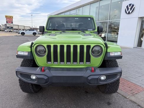 Used 2019 Jeep Wrangler Rubicon w/ Cold Weather Group image 2