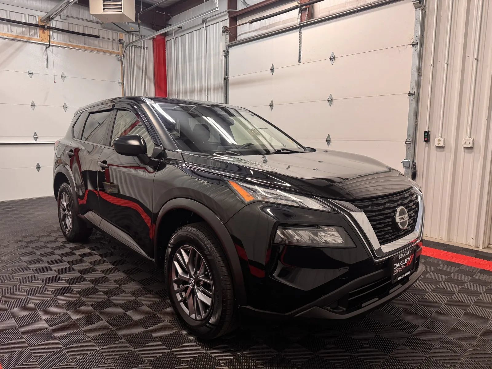 Used 2021 Nissan Rogue S AWD/4WD image 5