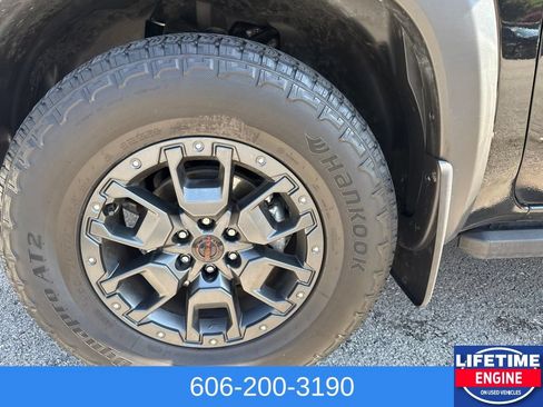 Used 2023 Nissan Frontier PRO-4X w/ Pro-4X Premium Package AWD/4WD image 14