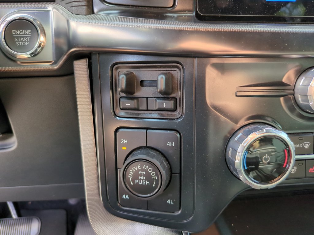 Used 2025 Ford F150 Platinum w/ Equipment Group 702A High AWD/4WD image 33
