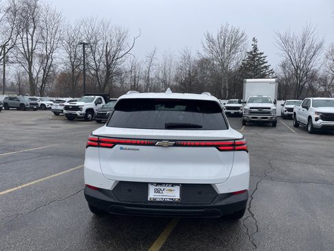 New 2026 Chevrolet Equinox EV LT FWD image 6