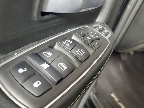 Used 2024 RAM 2500 Big Horn w/ Level 2 Equipment Group image 15